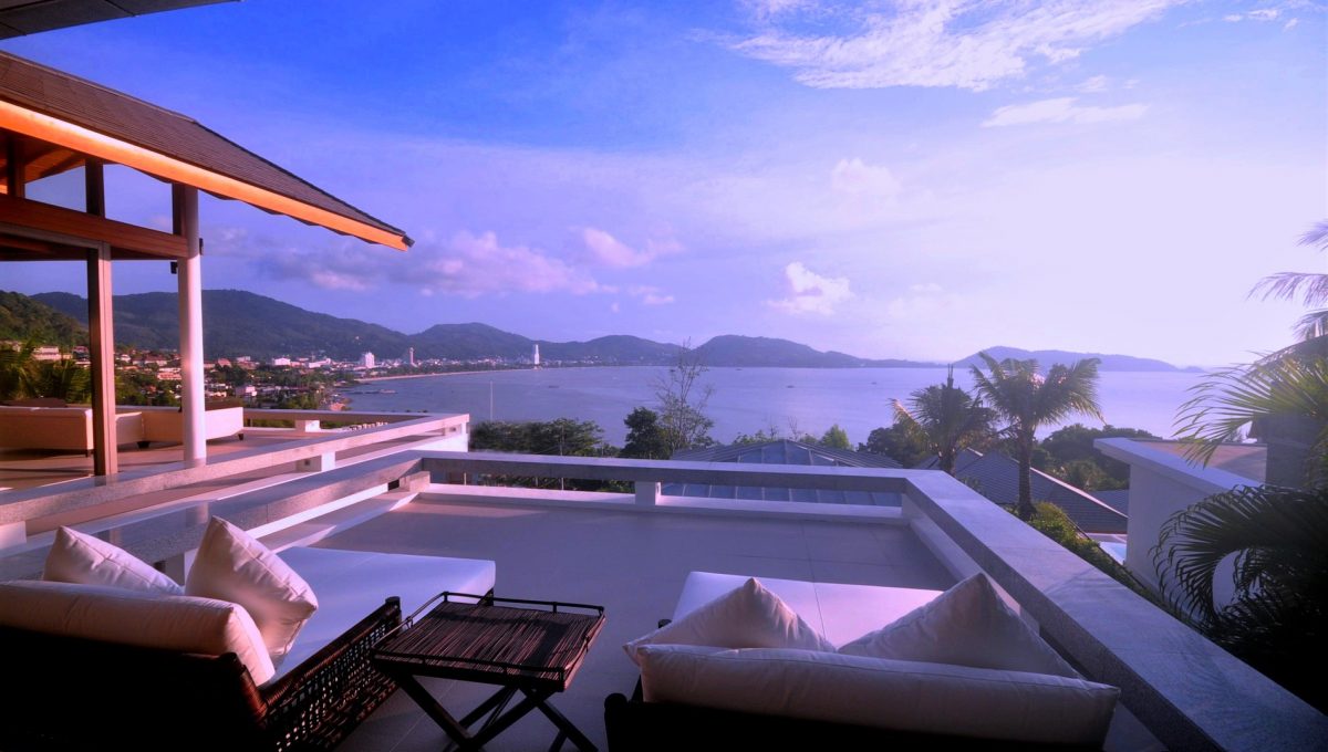 4. Thats Patong Beach on the left ...